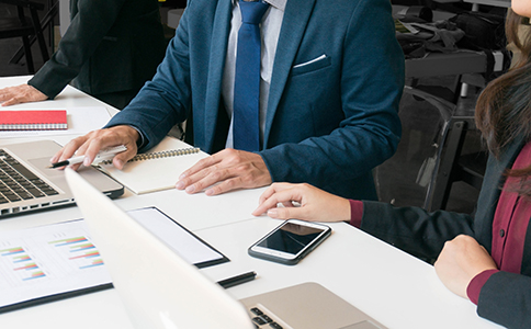 上海公司股权变更代办收费标准