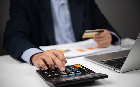 如何在上海注册货运代理公司？