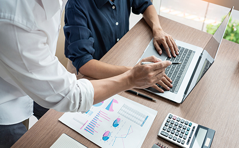 上海注册的物流快递公司涉及的费用